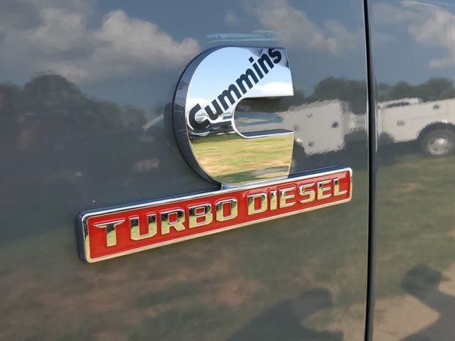 New 2026 RAM 5500 Tradesman AWD/4WD image 9