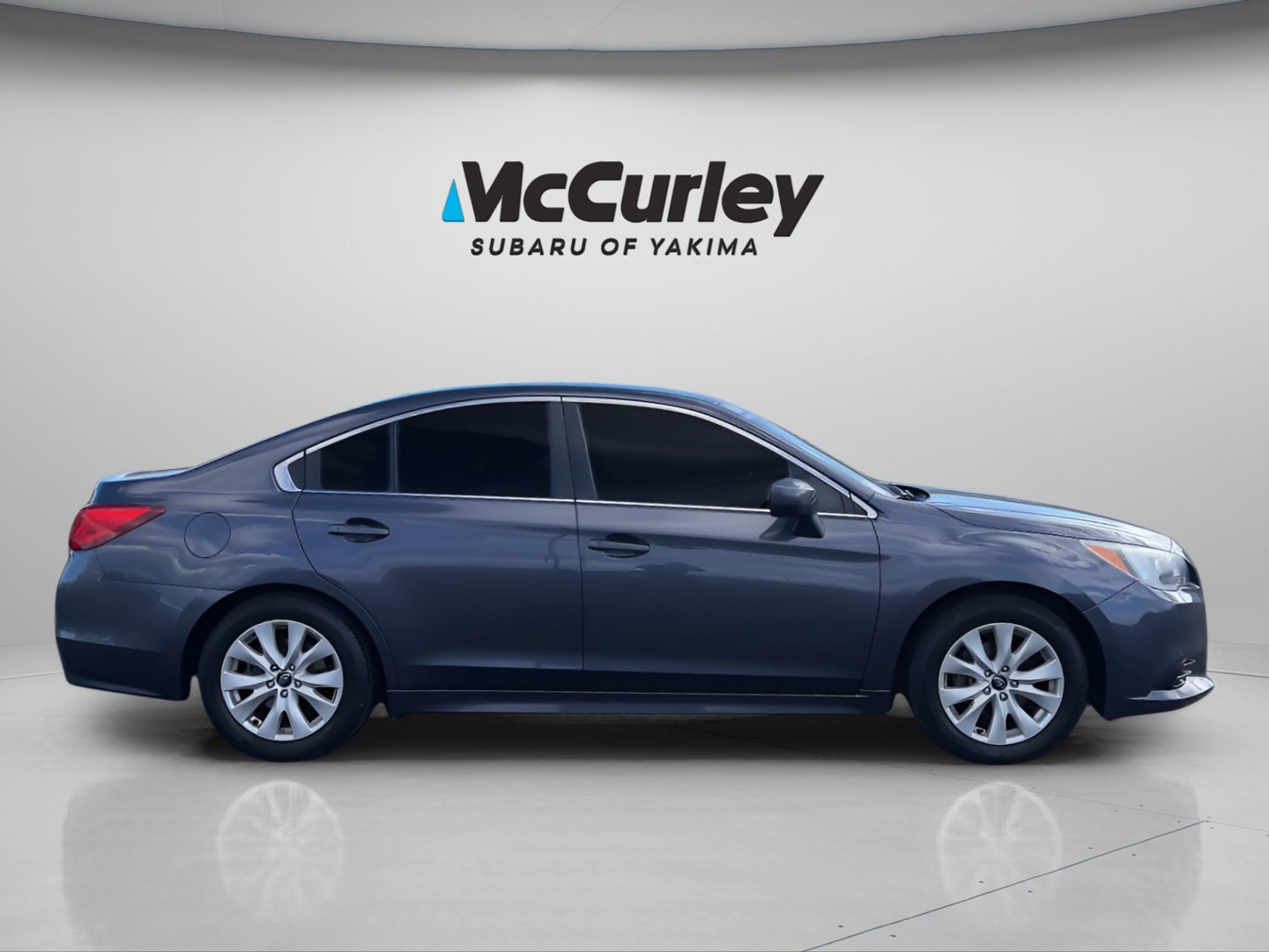 Used 2017 Subaru Legacy 2.5i Premium image 6