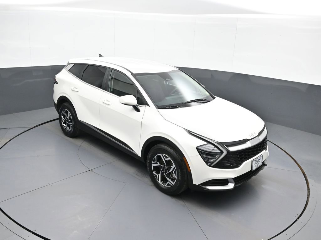 Certified 2025 Kia Sportage LX FWD image 34