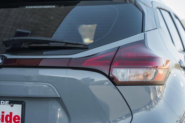Used 2024 Nissan Kicks SV image 8