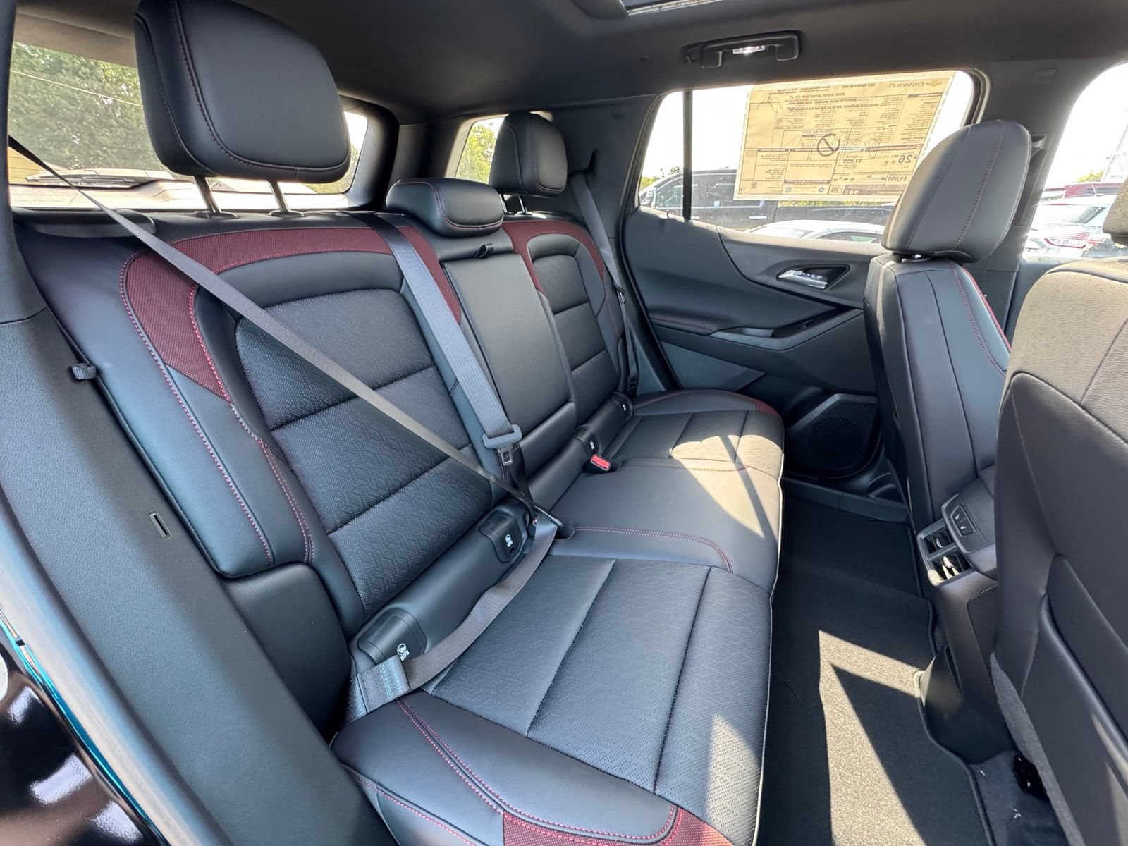 New 2027 Chevrolet Equinox RS w/ Convenience Package III AWD/4WD image 30