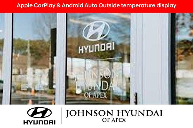 Used 2023 Hyundai Santa Fe SE AWD/4WD image 4