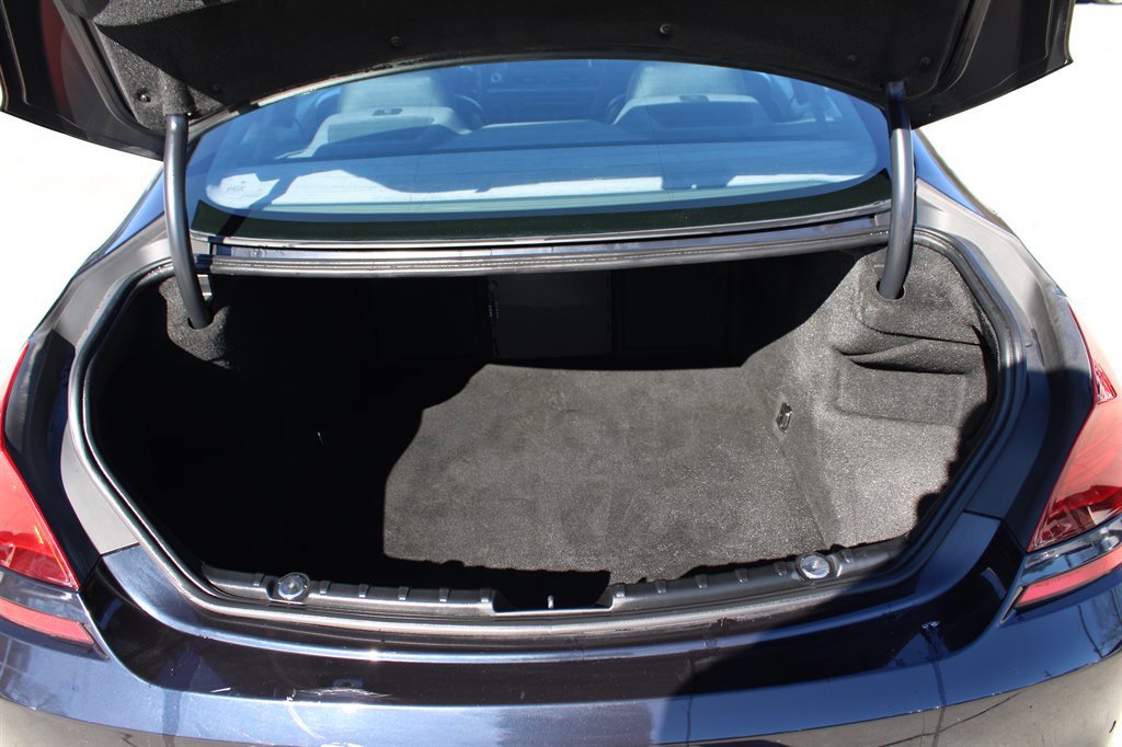 Used 2012 BMW 650i Coupe image 29