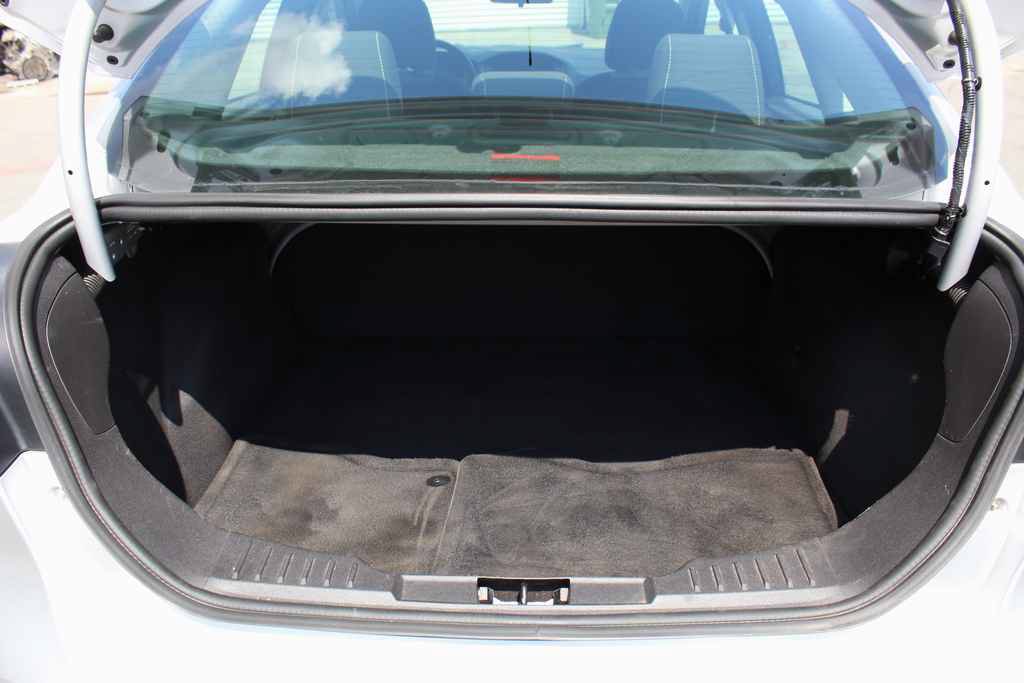 Used 2014 Ford Focus SE w/ SE Sport Package FWD image 8