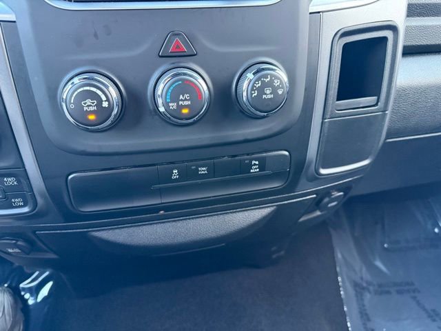 Used 2024 RAM 1500 Classic Warlock image 16