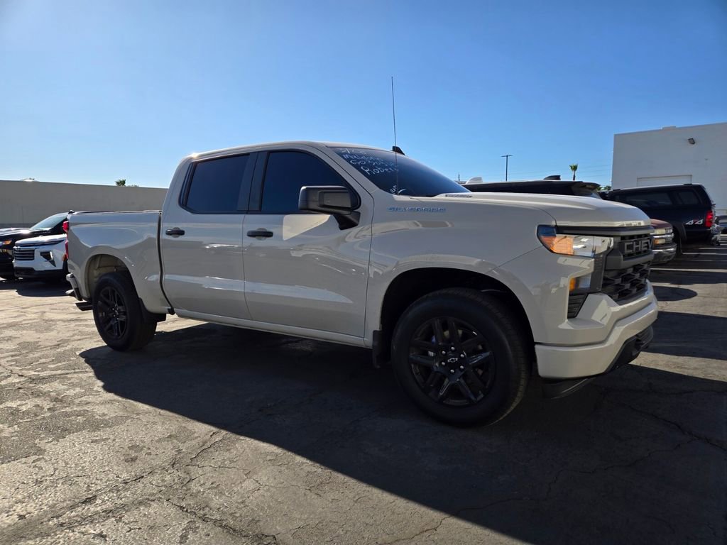 Used 2026 Chevrolet Silverado 1500 Custom image 1