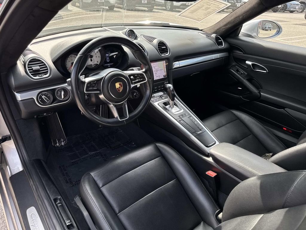 Used 2017 Porsche 718 Cayman S image 9