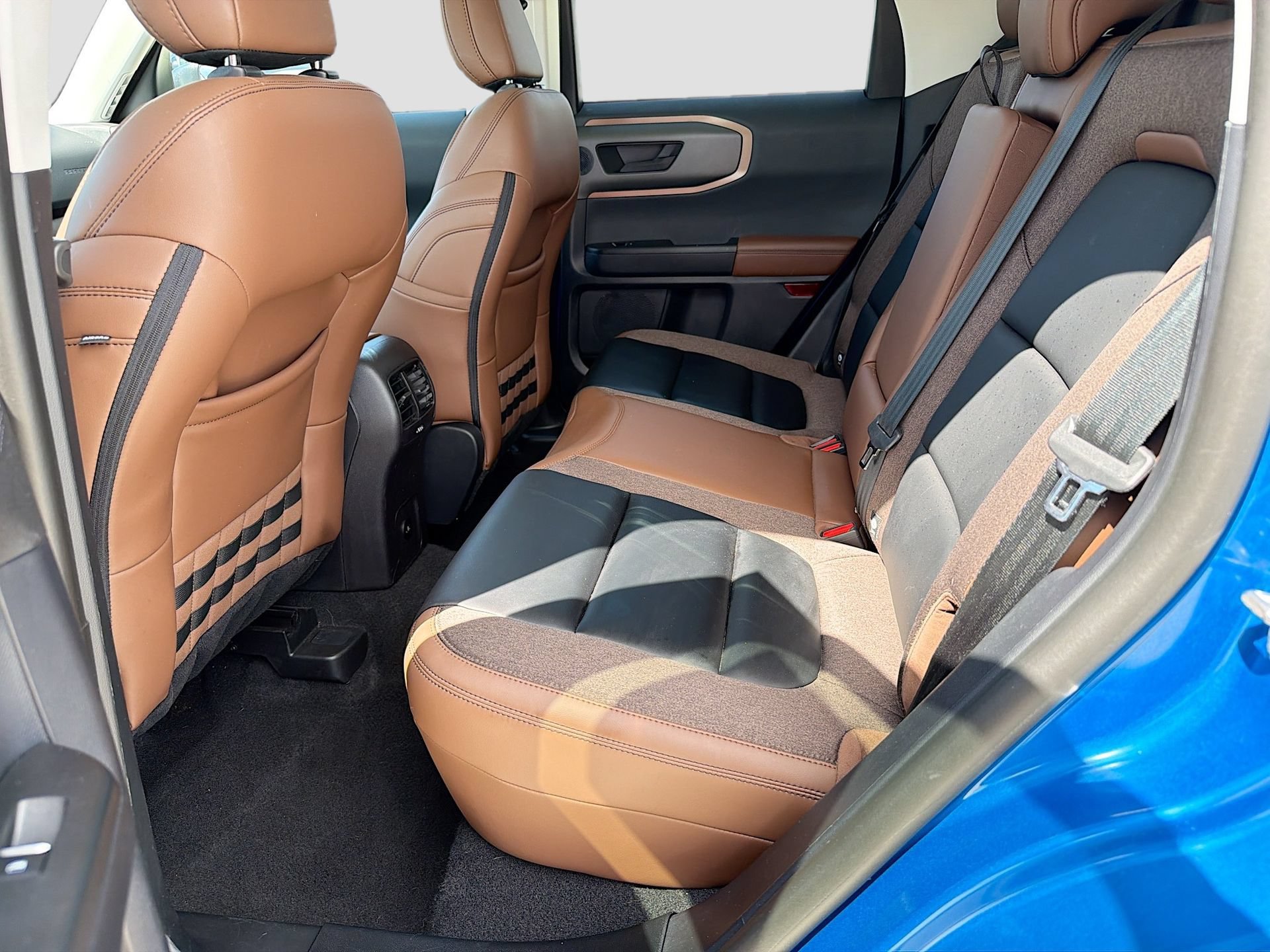Certified 2025 Ford Bronco Sport Outer Banks w/ Outer Banks Tech Package+ AWD/4WD image 29