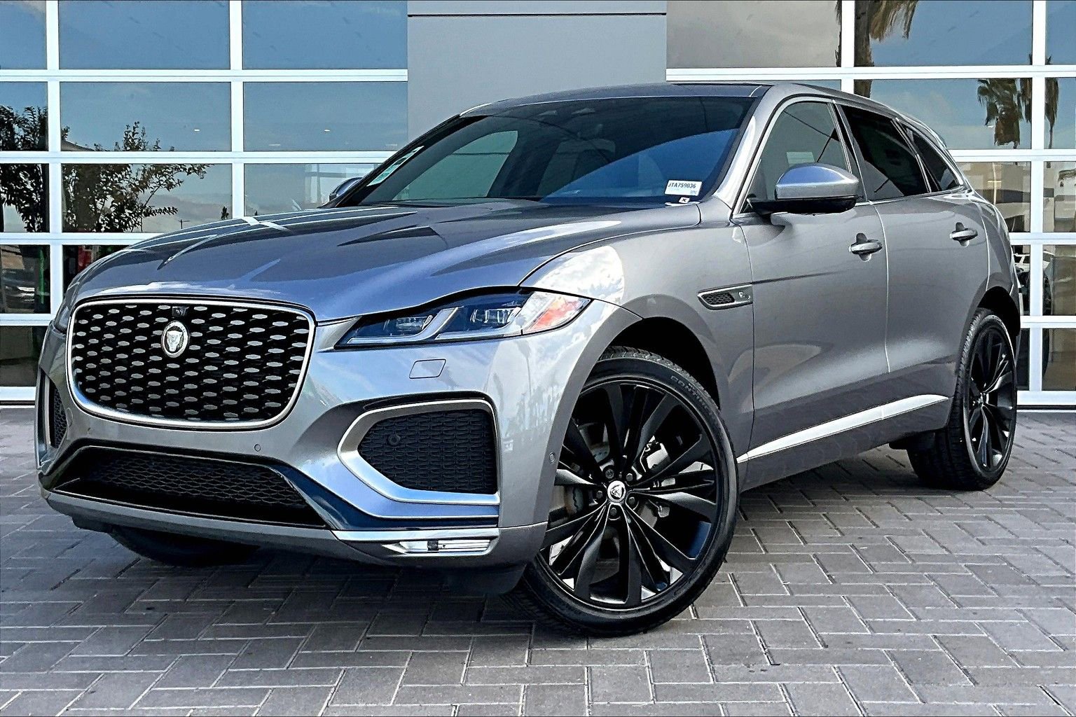 New 2026 Jaguar F-PACE R-Dynamic S image 1