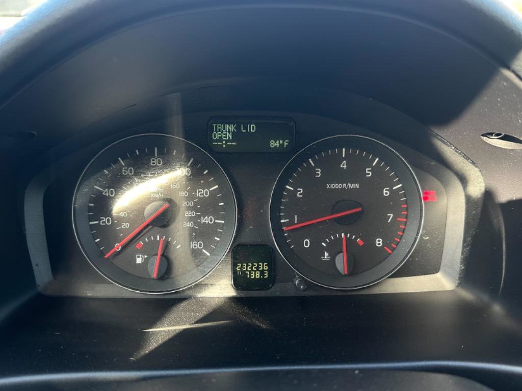 Used 2010 Volvo S40 2.4i image 3