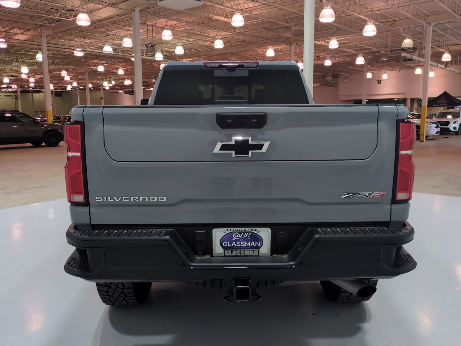 Used 2025 Chevrolet Silverado 2500 ZR2 w/ Technology Package AWD/4WD image 4