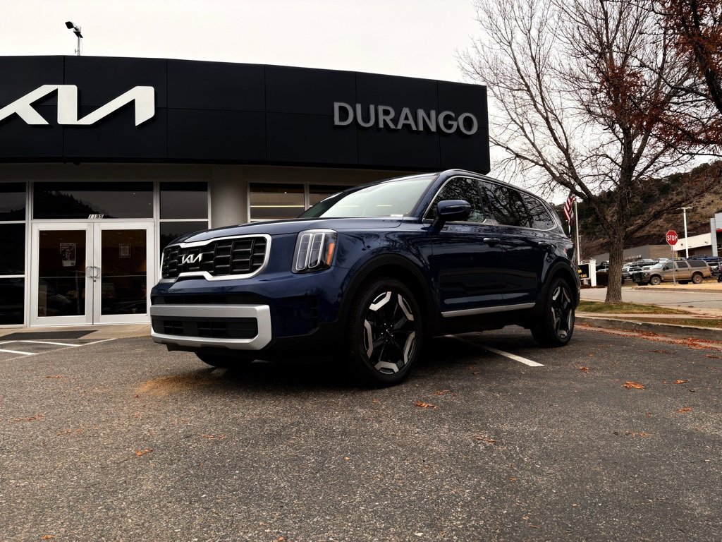 New 2025 Kia Telluride S