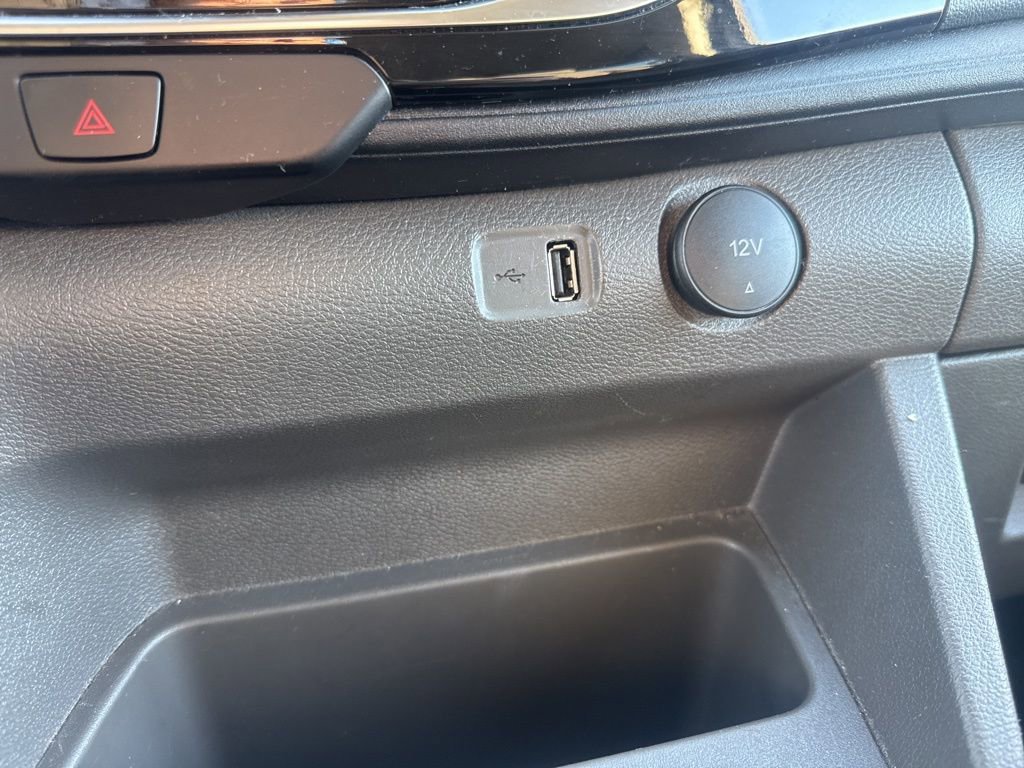 Used 2023 Ford Transit 350 XLT image 23