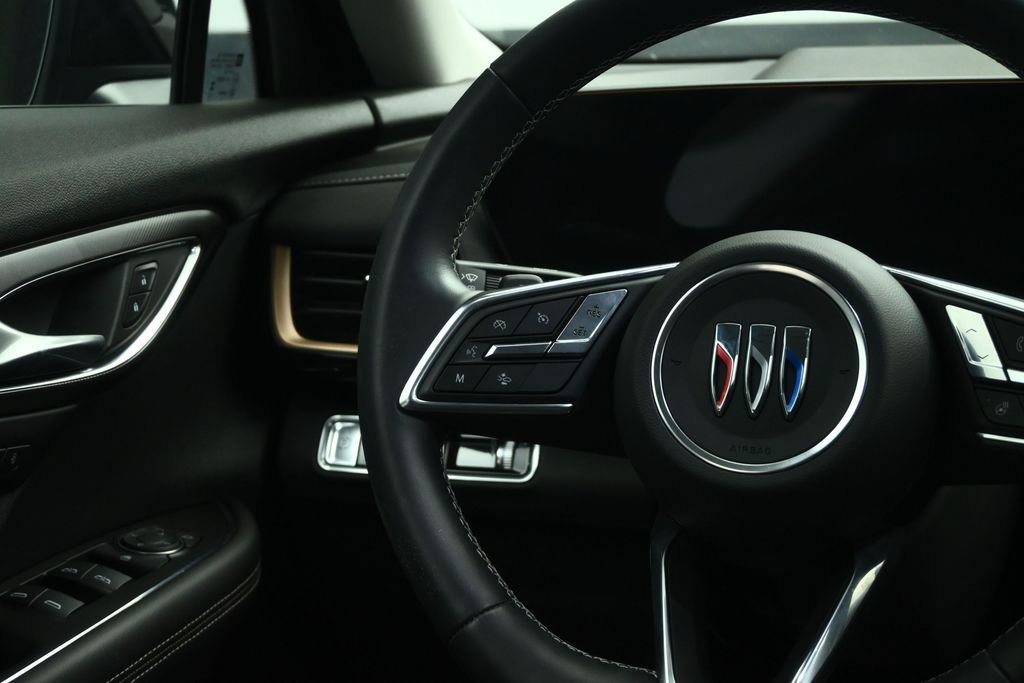 Used 2025 Buick Envision Sport Touring AWD/4WD image 42