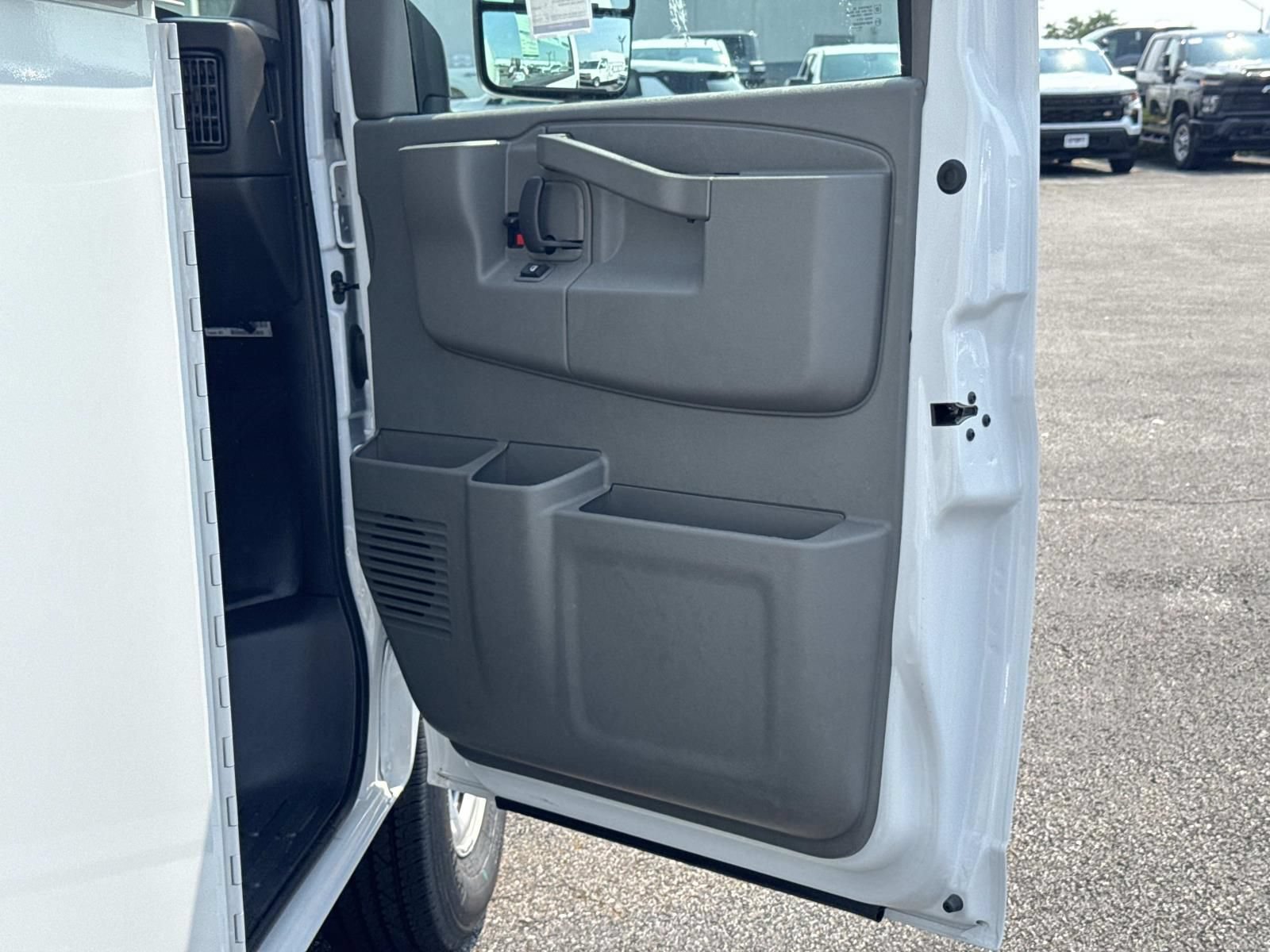 New 2026 Chevrolet Express 3500 w/ Power Convenience Package RWD image 10