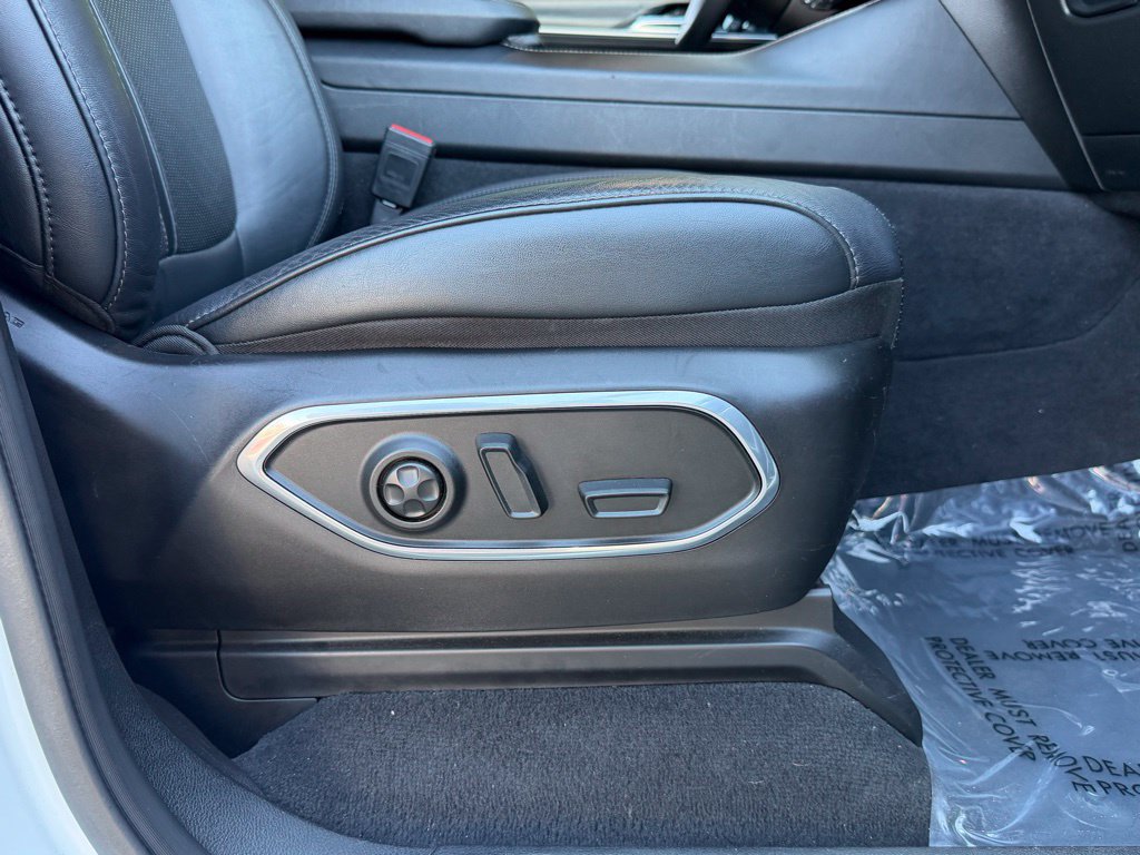 Used 2024 Jeep Wagoneer Series II w/ Flexible Seating Group AWD/4WD image 36