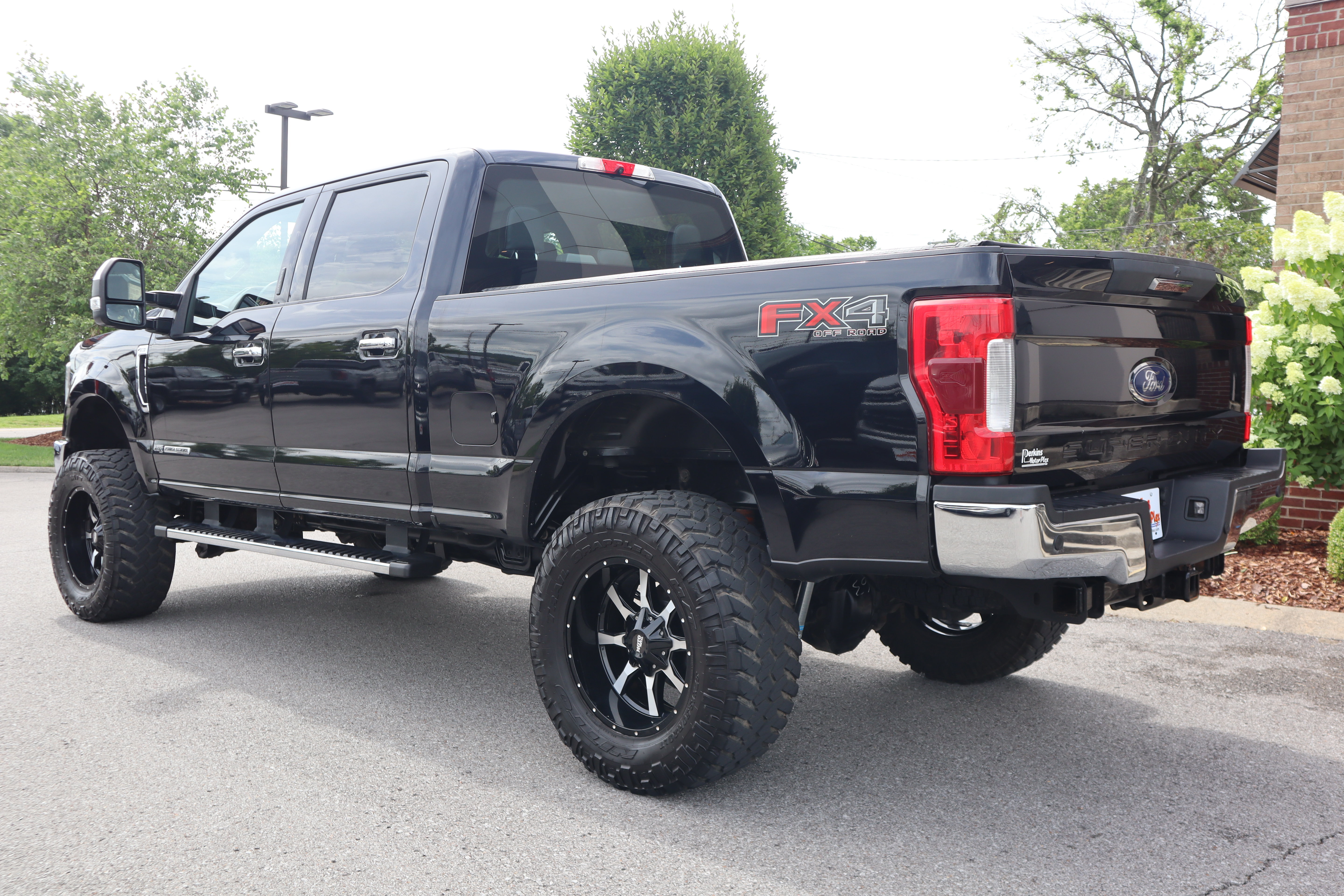 Used 2019 Ford F350 XLT w/ XLT Premium Package AWD/4WD image 10