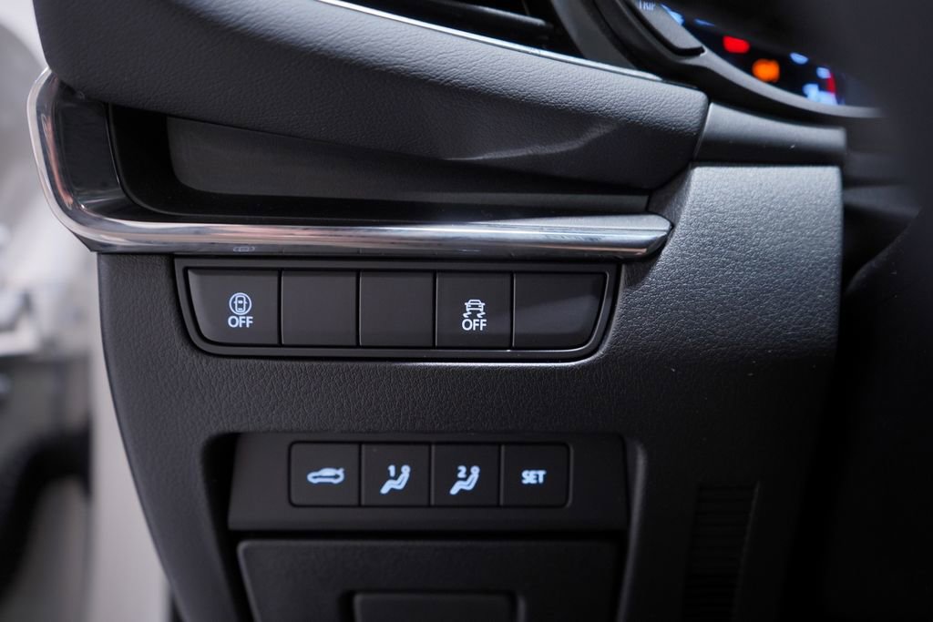 Used 2023 MAZDA MAZDA3 s image 19