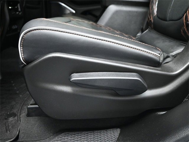 Used 2024 Jeep Grand Cherokee L Summit image 10