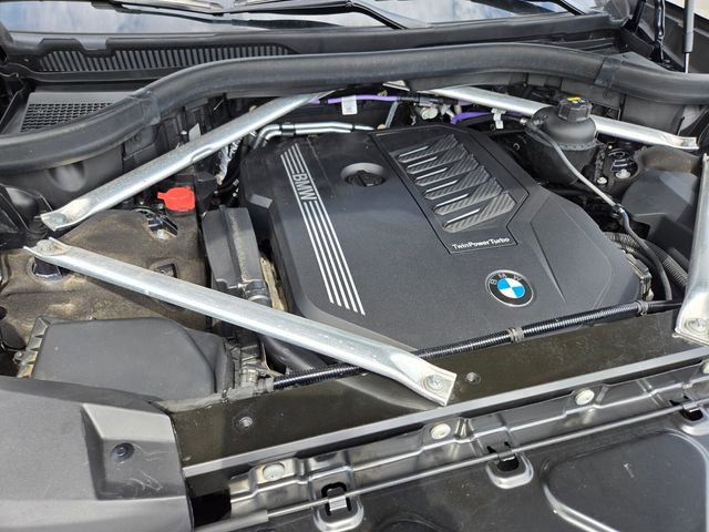 Used 2021 BMW X7 xDrive40i w/ Executive Package image 19