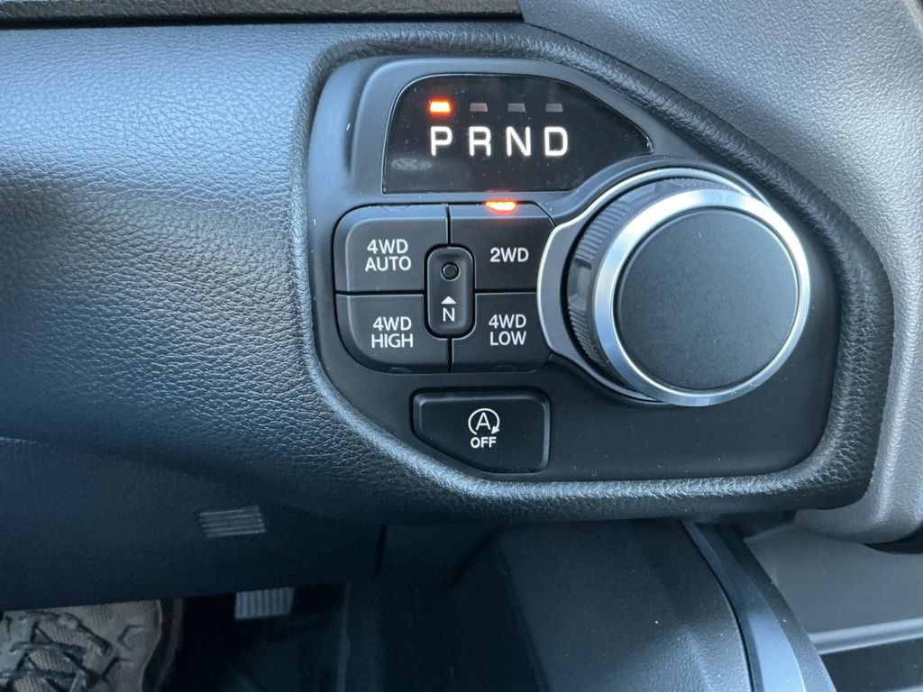 Used 2025 RAM 1500 Big Horn AWD/4WD image 23