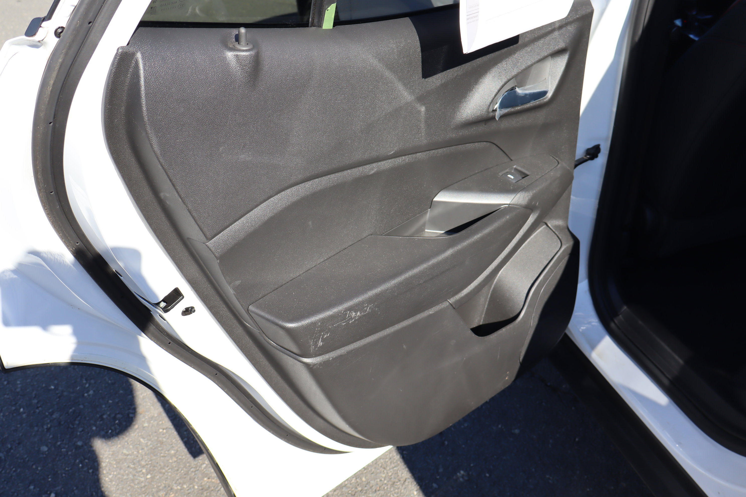 Certified 2024 Chevrolet Trax RS w/ Driver Confidence Package image 31