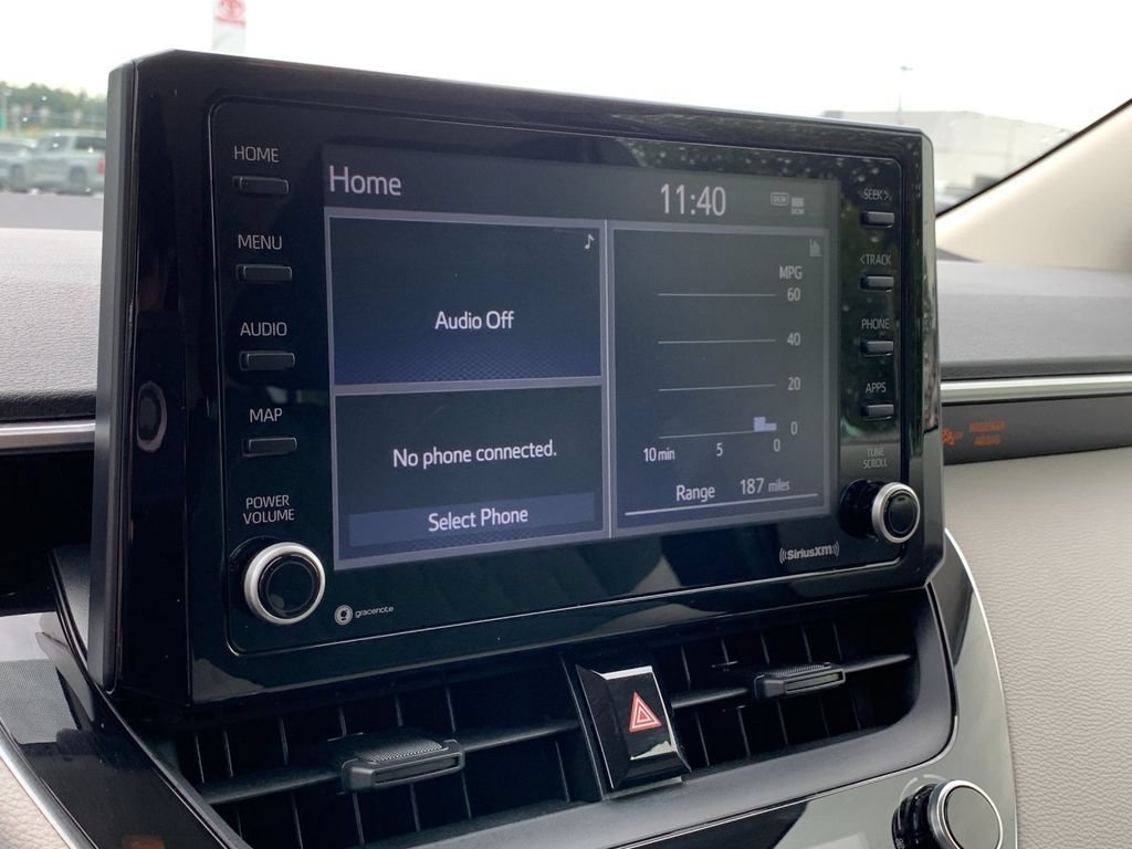 Used 2022 Toyota Corolla LE FWD image 21