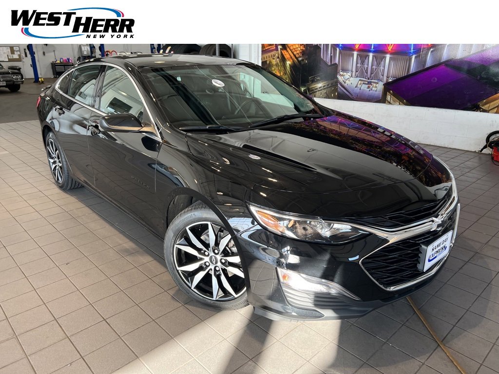 Used 2022 Chevrolet Malibu RS