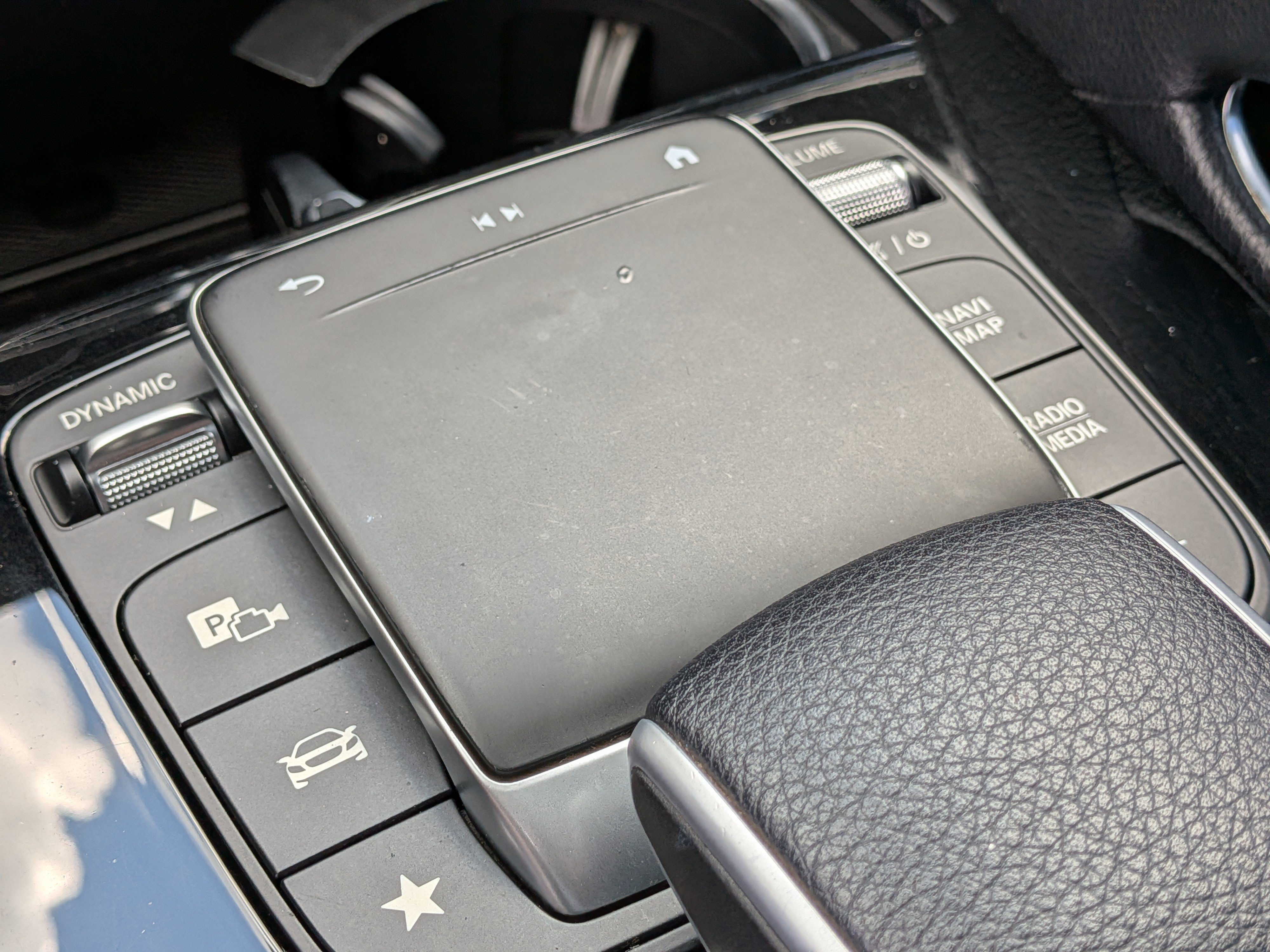 Used 2022 Mercedes-Benz GLS 450 4MATIC image 32