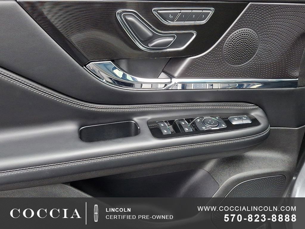 Certified 2024 Lincoln Corsair Grand Touring image 12