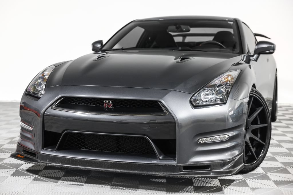 Used 2013 Nissan GT-R Premium AWD/4WD image 12