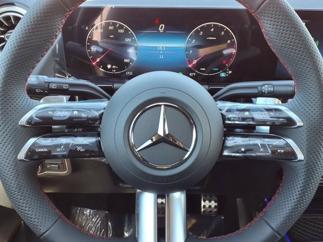 New 2026 Mercedes-Benz GLA 250 image 8