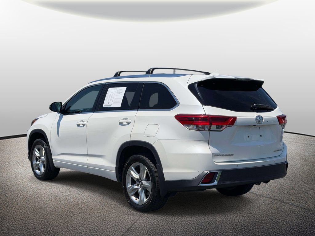 Used 2018 Toyota Highlander Limited AWD/4WD image 6