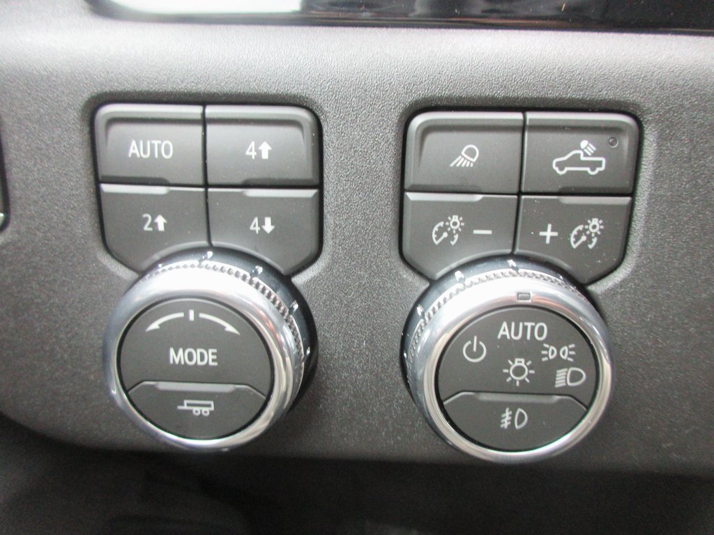 New 2026 GMC Sierra 2500 SLE w/ SLE Value Package; image 17