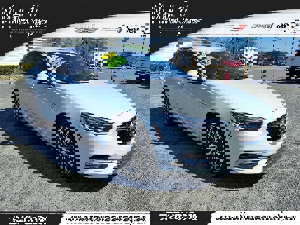 Used 2018 Buick Regal Preferred w/ Driver Confidence Package #1