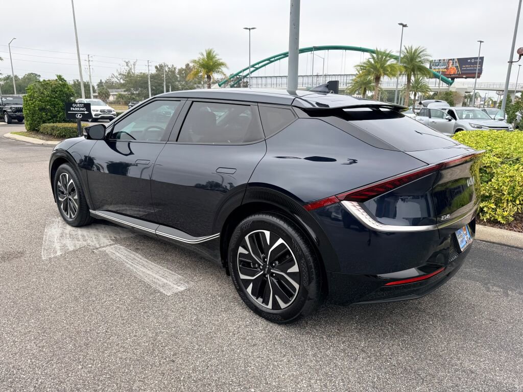Used 2024 Kia EV6 Wind image 2