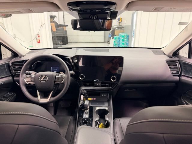 Used 2022 Lexus NX 350 AWD image 17