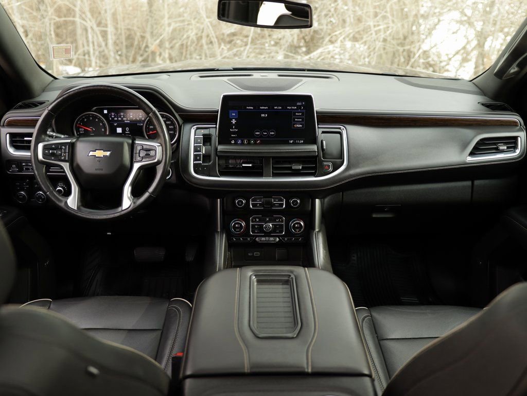 Used 2021 Chevrolet Suburban Premier image 23
