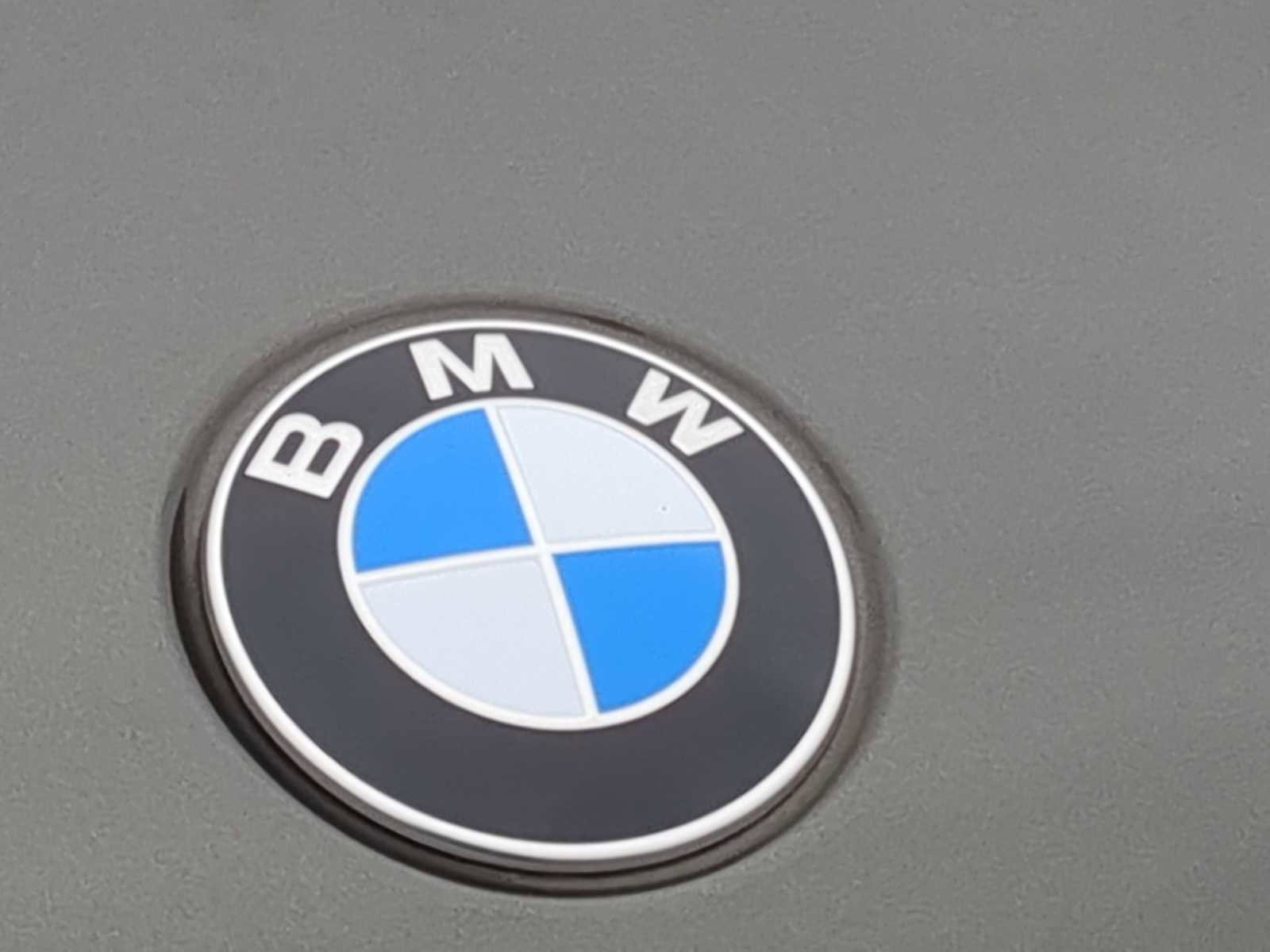 New 2026 BMW X5 xDrive40i w/ Executive Package image 12