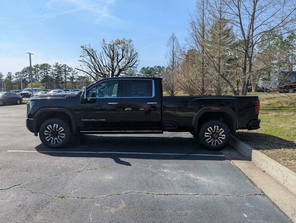 New 2026 GMC Sierra 3500 Denali Ultimate image 5