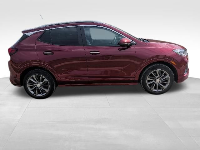 Used 2023 Buick Encore GX Select w/ Sport Touring Package FWD image 2