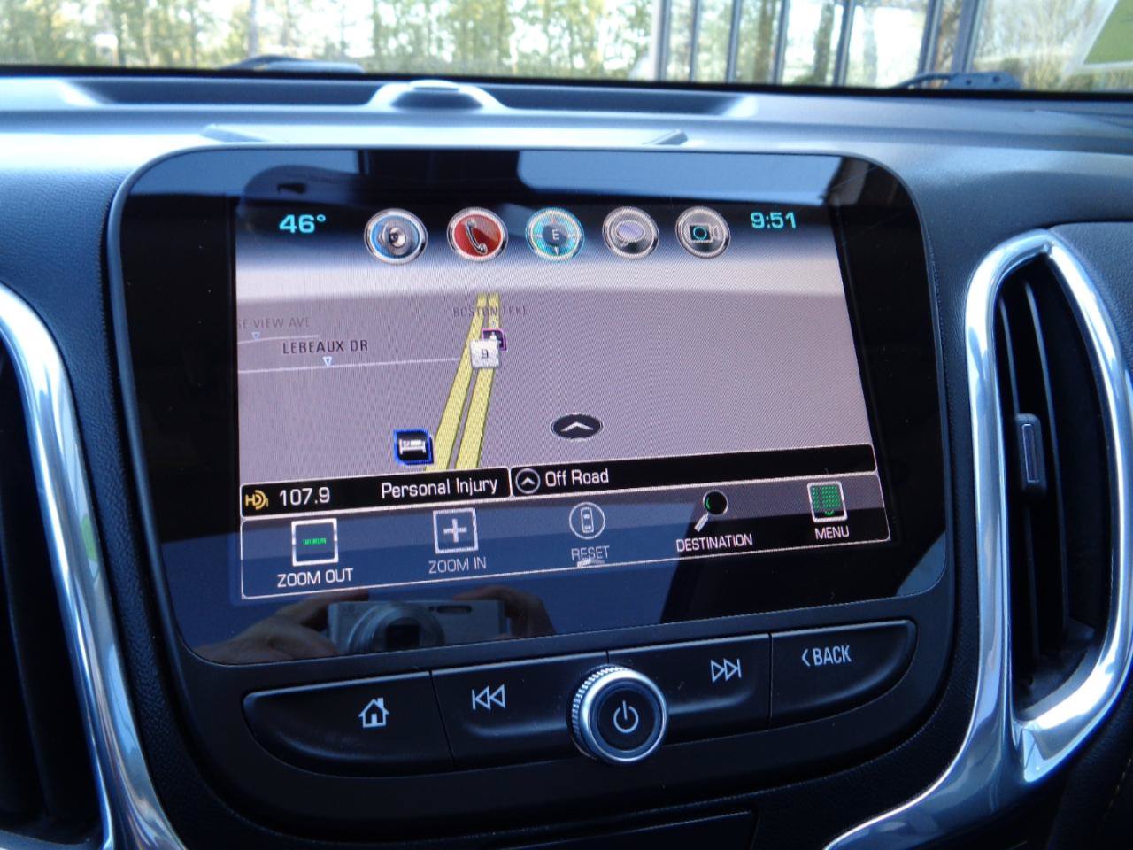 Used 2018 Chevrolet Equinox Premier AWD/4WD image 12