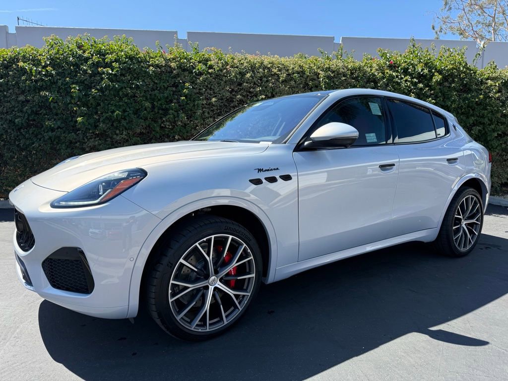 New 2026 Maserati Grecale Modena image 3