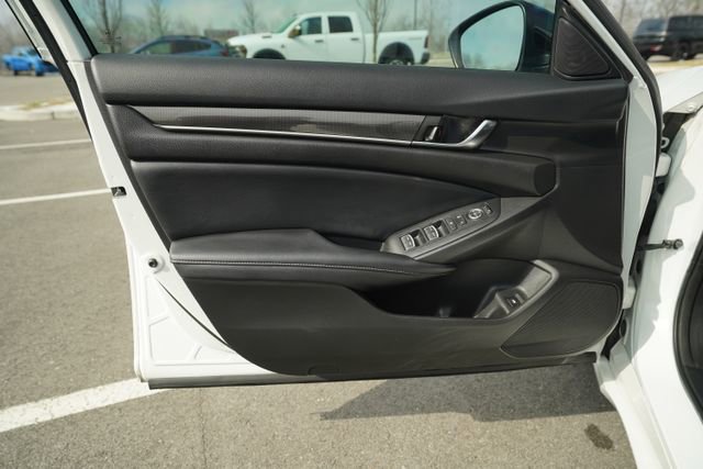 Used 2022 Honda Accord Sport image 14