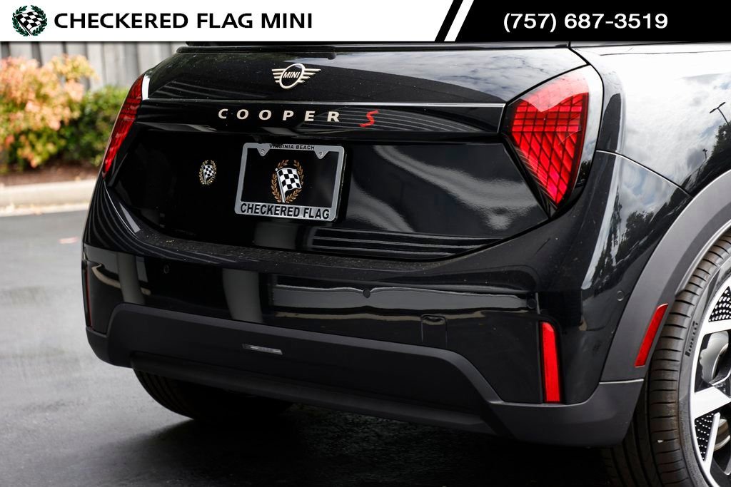 Used 2025 MINI Cooper S FWD image 9