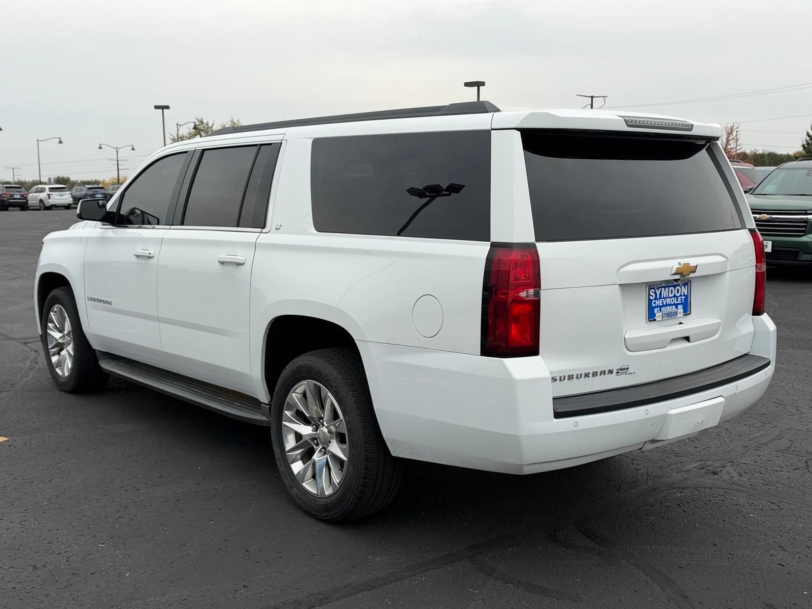Used 2016 Chevrolet Suburban LT AWD/4WD image 3