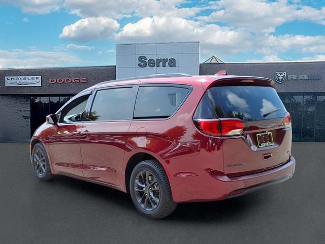 Used 2020 Chrysler Pacifica Touring-L w/ Advanced Safetytec Group AWD/4WD image 5