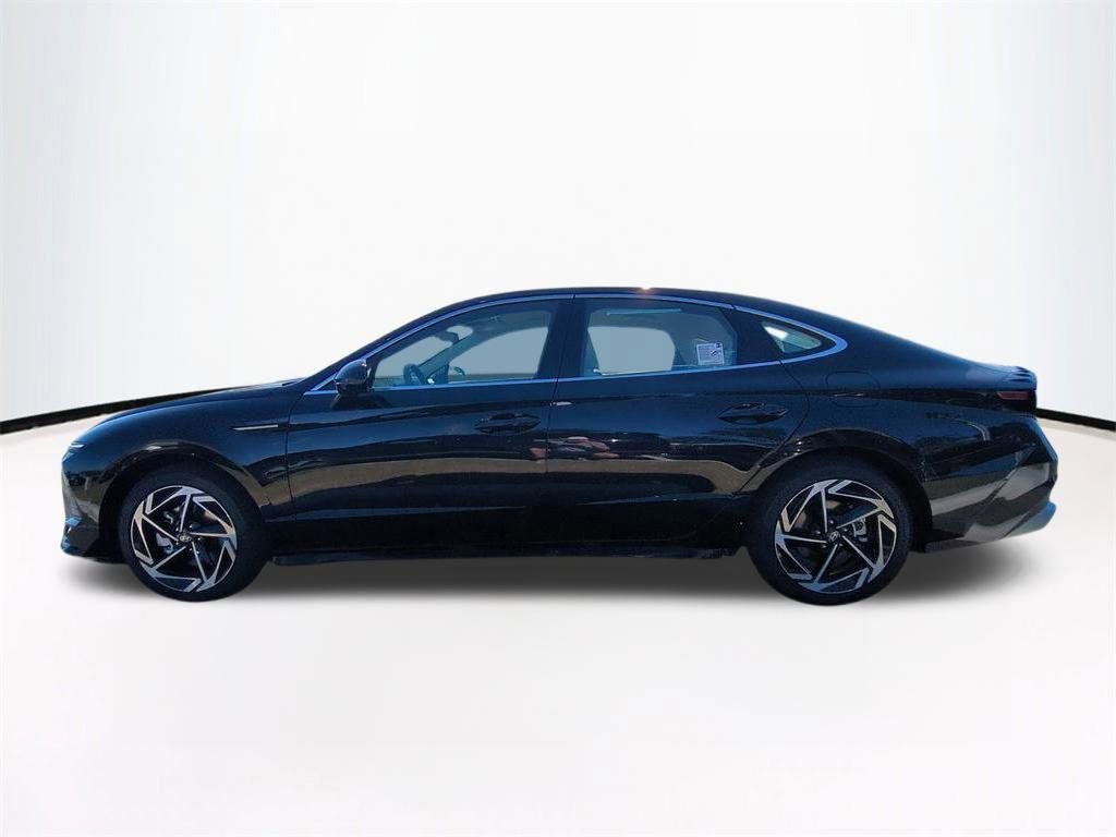 New 2026 Hyundai Sonata SEL FWD image 8