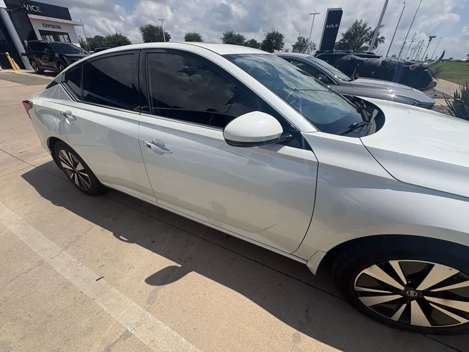 Used 2019 Nissan Altima 2.5 SL FWD image 7