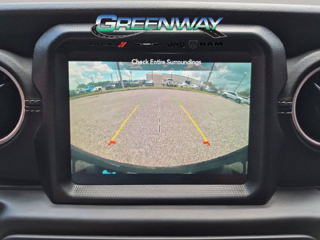 Used 2022 Jeep Wrangler Unlimited Sahara AWD/4WD image 20